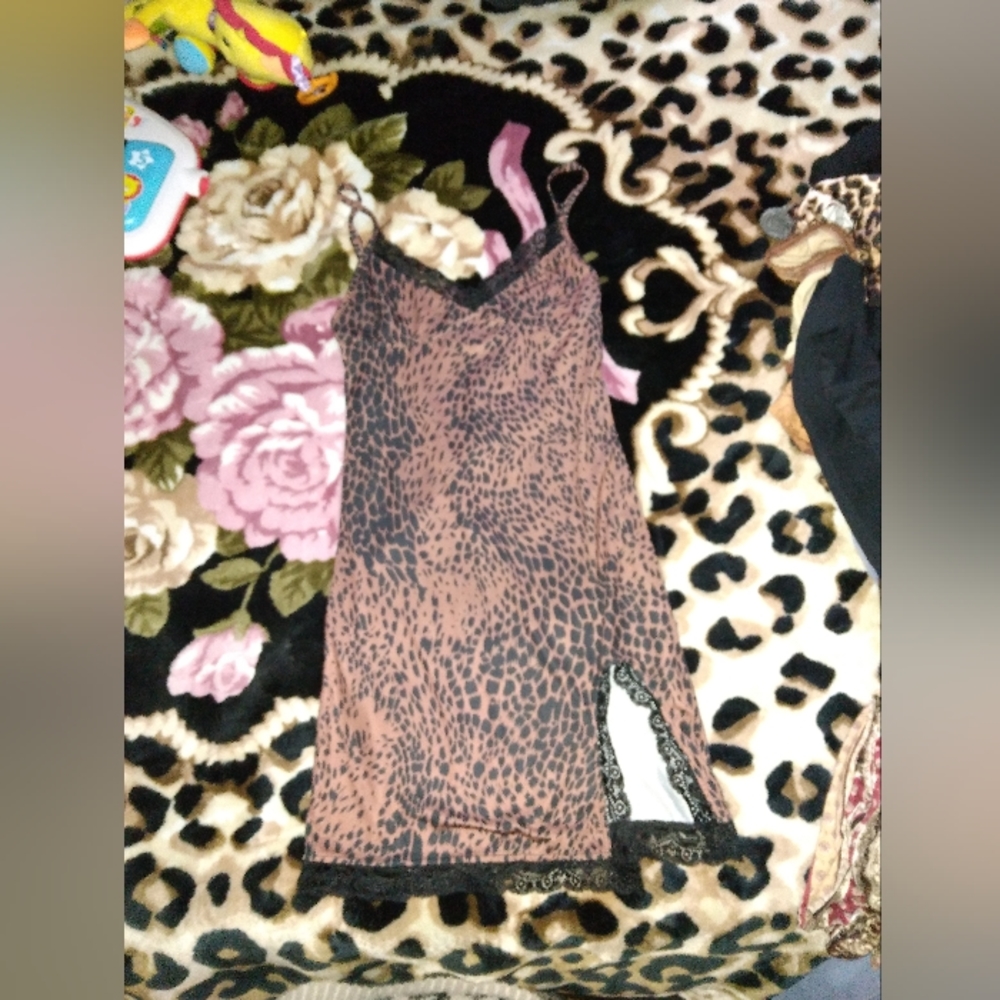 Sexy leopard print slip dress